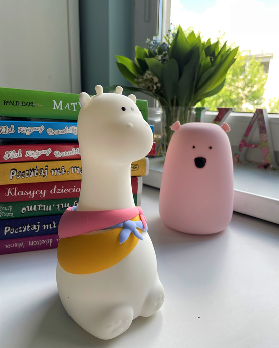 788c2b89003d0cf6adb8abd0a6664015